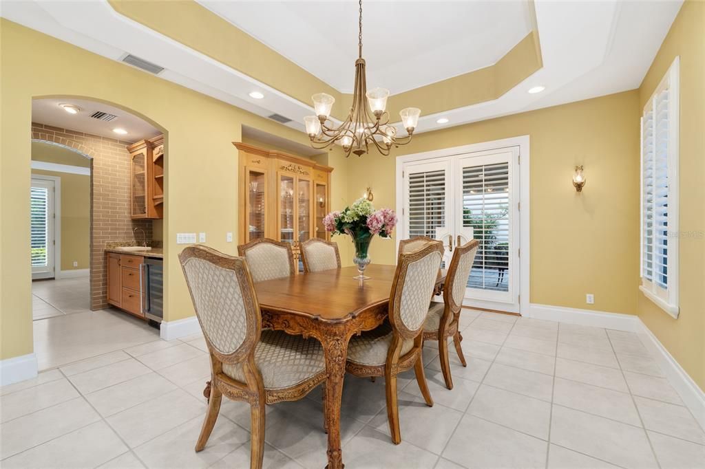 待售: $1,780,000 (5 贝兹, 5 浴室, 6776 平方英尺)