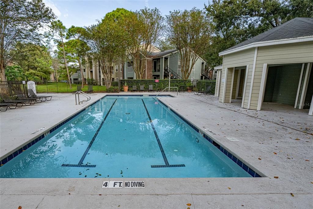 Active With Contract: $140,000 (2 beds, 2 baths, 874 Square Feet)