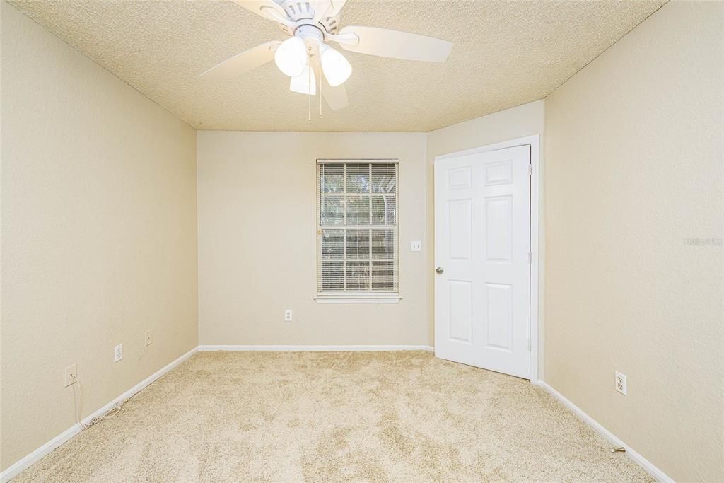 Active With Contract: $140,000 (2 beds, 2 baths, 874 Square Feet)