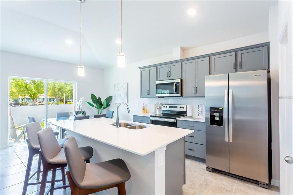 待售: $279,000 (3 贝兹, 2 浴室, 1351 平方英尺)