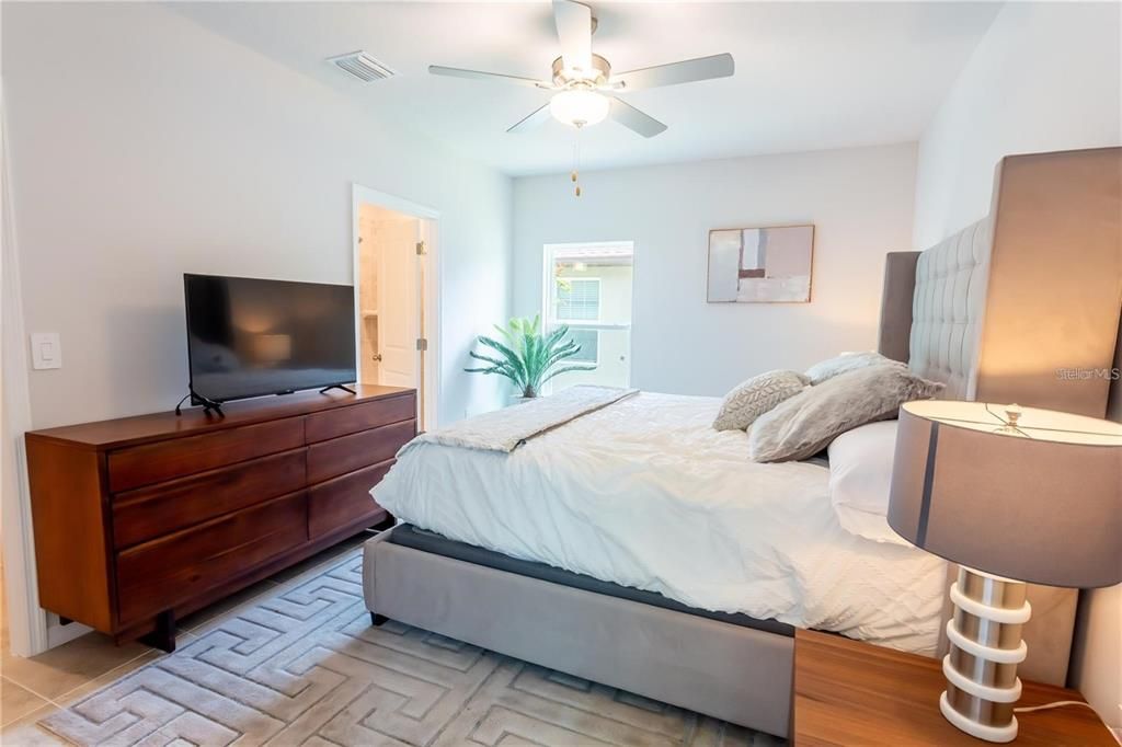 待售: $279,000 (3 贝兹, 2 浴室, 1351 平方英尺)