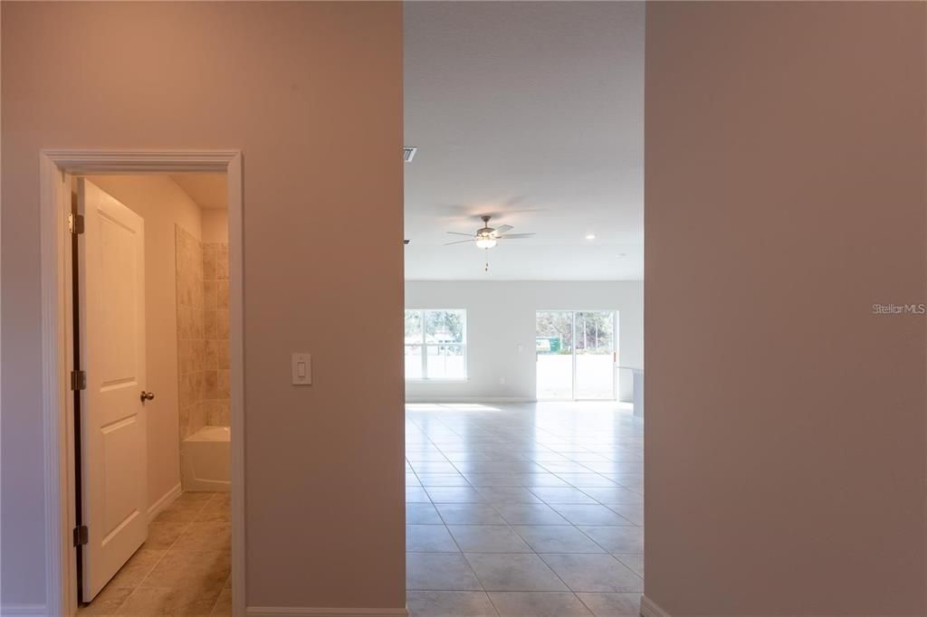 待售: $279,000 (3 贝兹, 2 浴室, 1351 平方英尺)