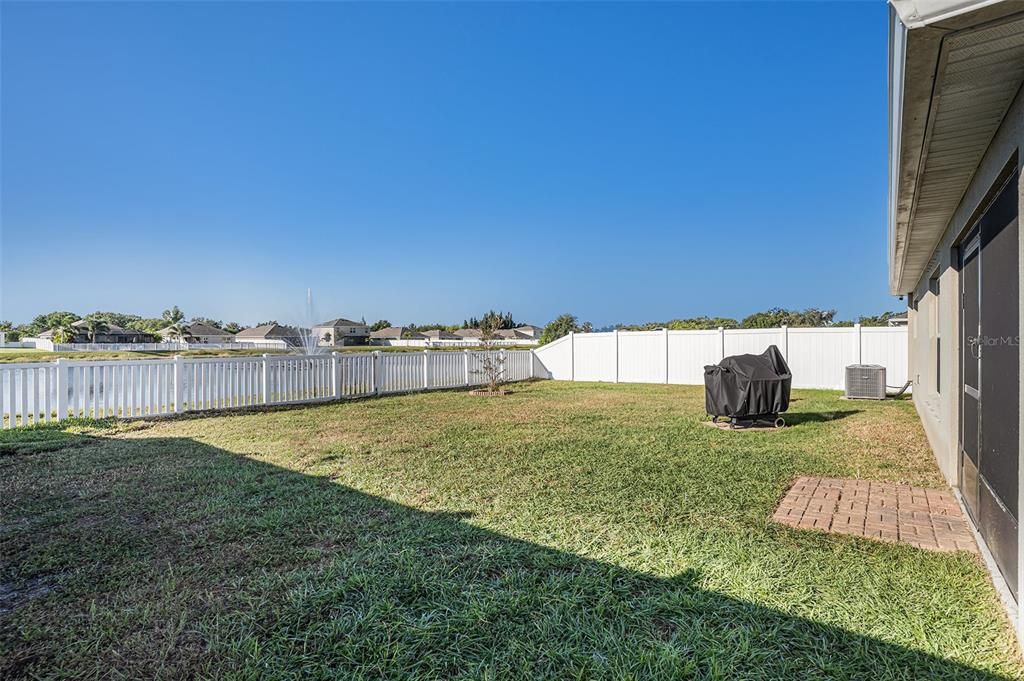 En Venta: $325,000 (4 camas, 2 baños, 1846 Pies cuadrados)