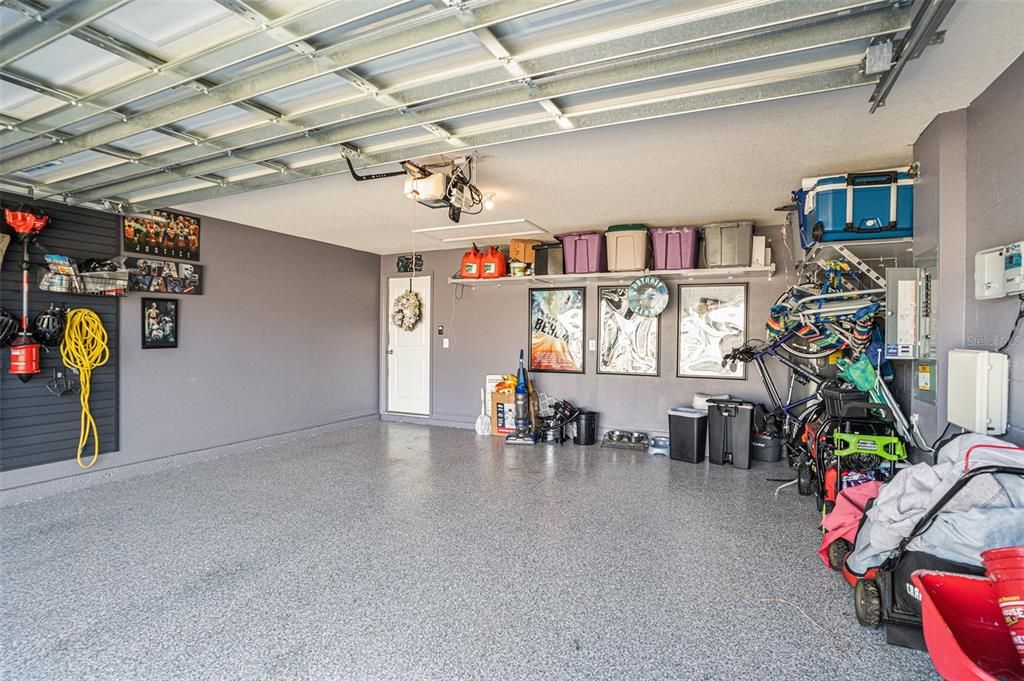 En Venta: $325,000 (4 camas, 2 baños, 1846 Pies cuadrados)