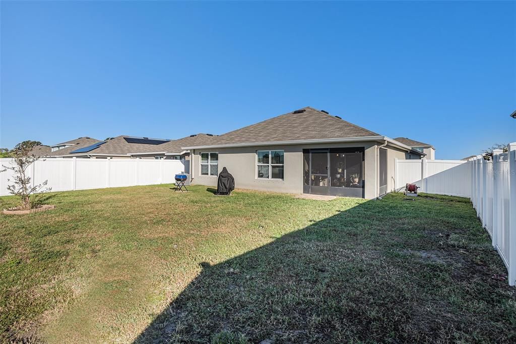 En Venta: $325,000 (4 camas, 2 baños, 1846 Pies cuadrados)