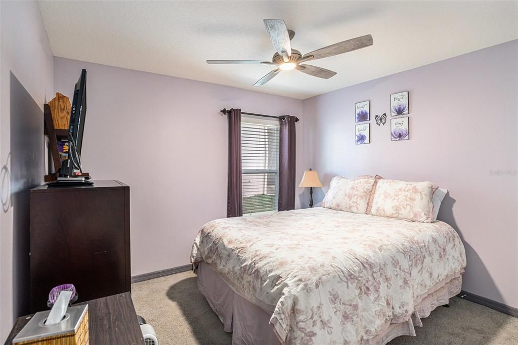 En Venta: $325,000 (4 camas, 2 baños, 1846 Pies cuadrados)