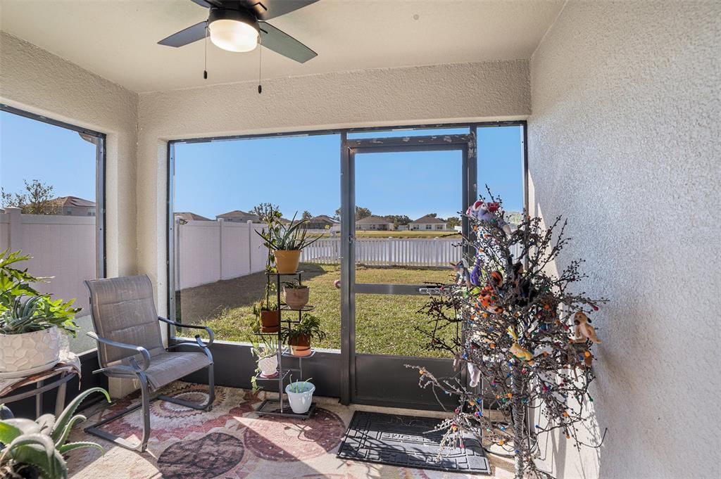 En Venta: $325,000 (4 camas, 2 baños, 1846 Pies cuadrados)