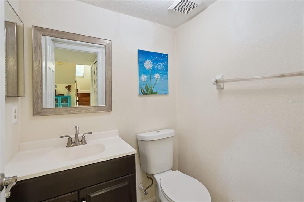 En Venta: $310,000 (3 camas, 3 baños, 1393 Pies cuadrados)