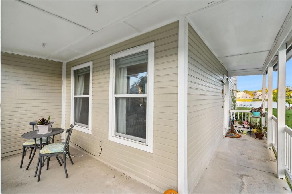 En Venta: $310,000 (3 camas, 3 baños, 1393 Pies cuadrados)