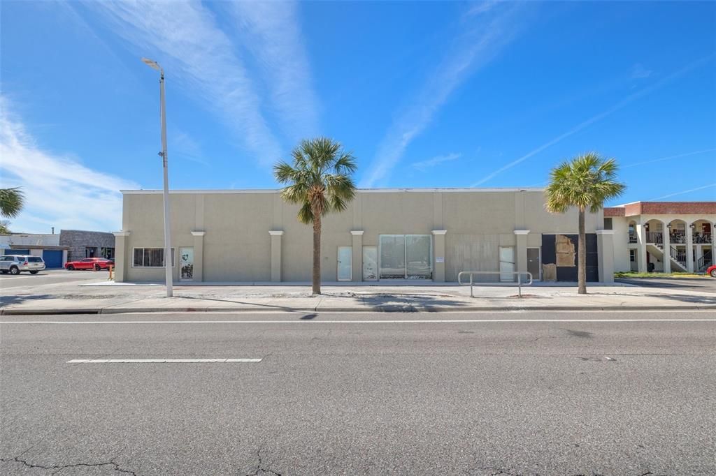 For Sale: $1,050,000 (0 beds, 0 baths, 5335 Square Feet)