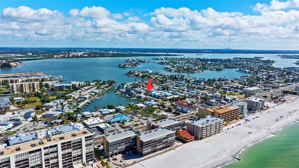 合同活跃: $329,900 (3 贝兹, 0 浴室, 1399 平方英尺)