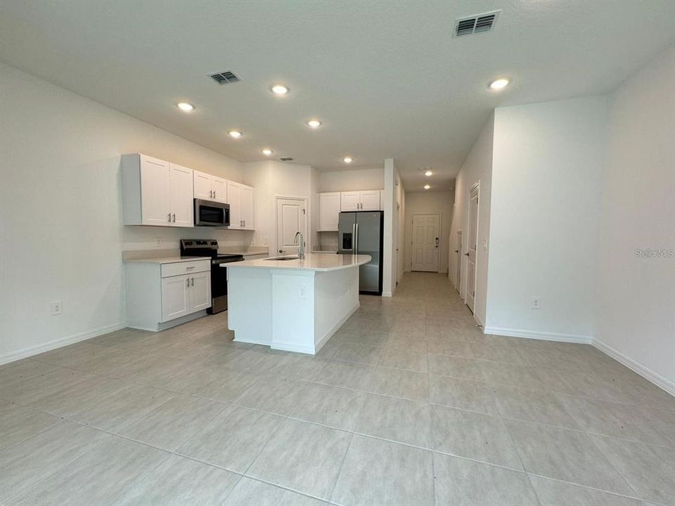 出租: $1,795 (3 贝兹, 2 浴室, 1663 平方英尺)