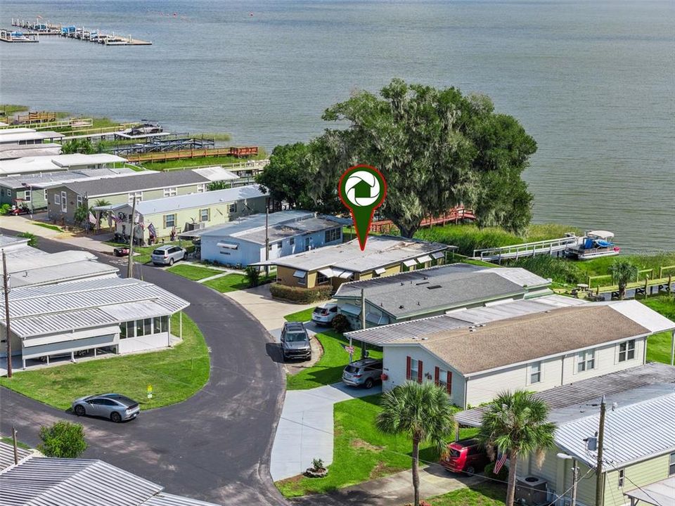 合同活跃: $225,000 (2 贝兹, 2 浴室, 1044 平方英尺)