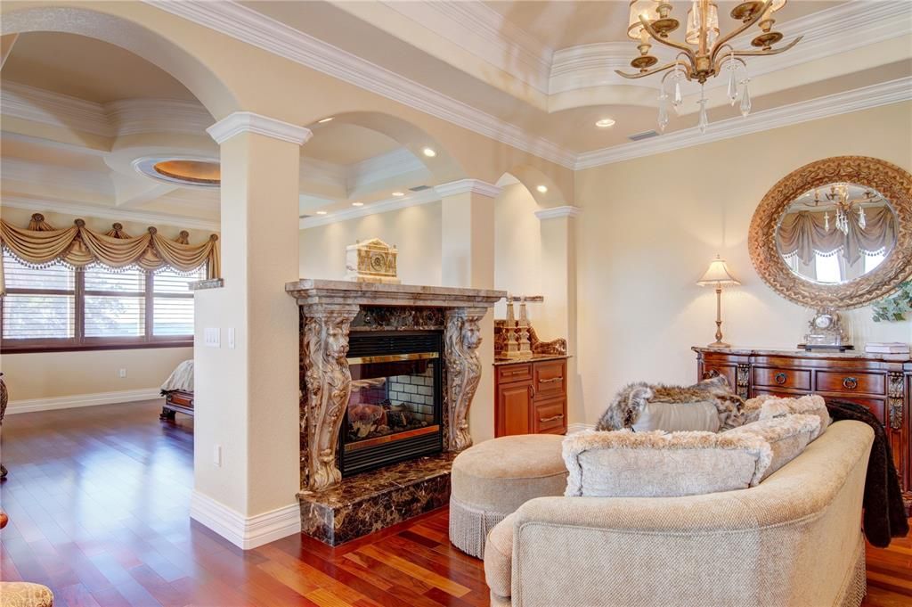 For Rent: $50,000 (5 beds, 5 baths, 8952 Square Feet)