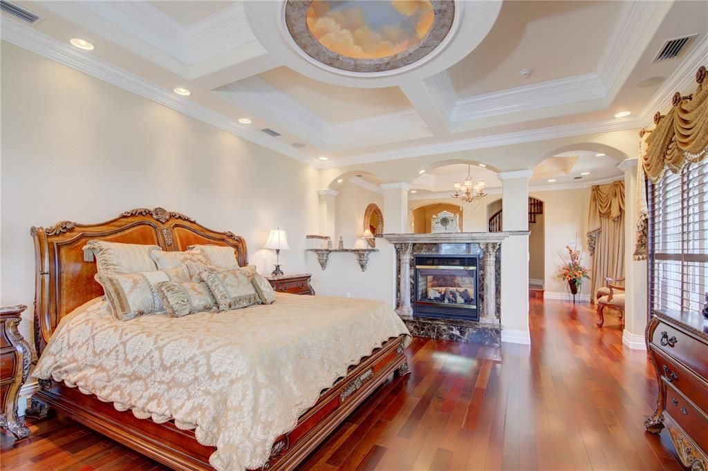 For Rent: $50,000 (5 beds, 5 baths, 8952 Square Feet)