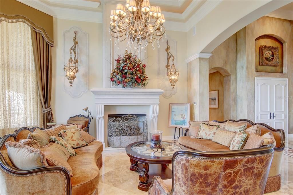 For Rent: $50,000 (5 beds, 5 baths, 8952 Square Feet)