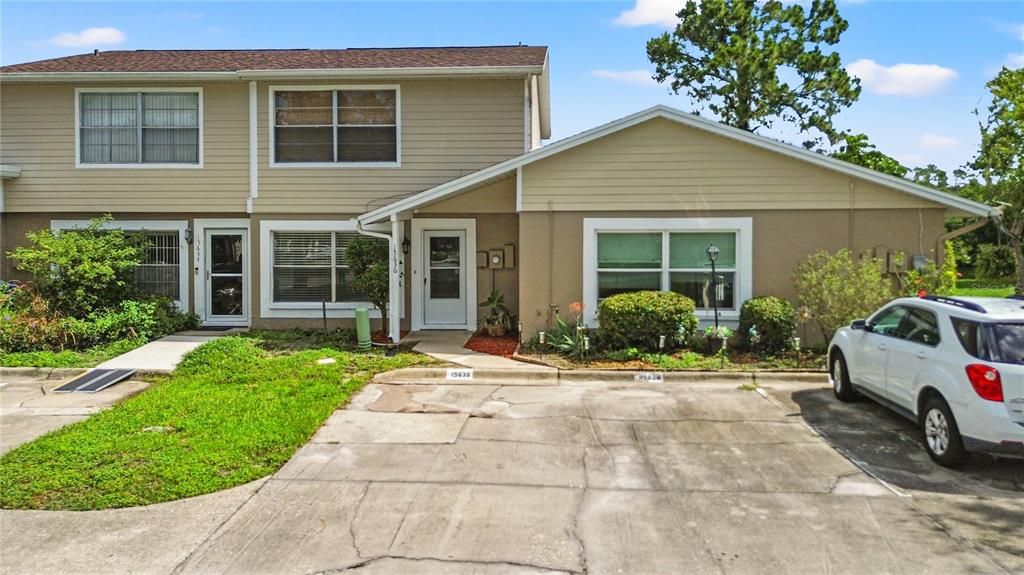 For Rent: $1,900 (2 beds, 2 baths, 1488 Square Feet)