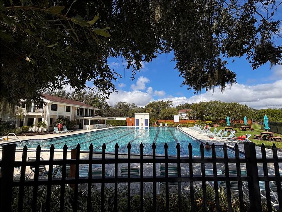 For Rent: $1,900 (2 beds, 2 baths, 1488 Square Feet)