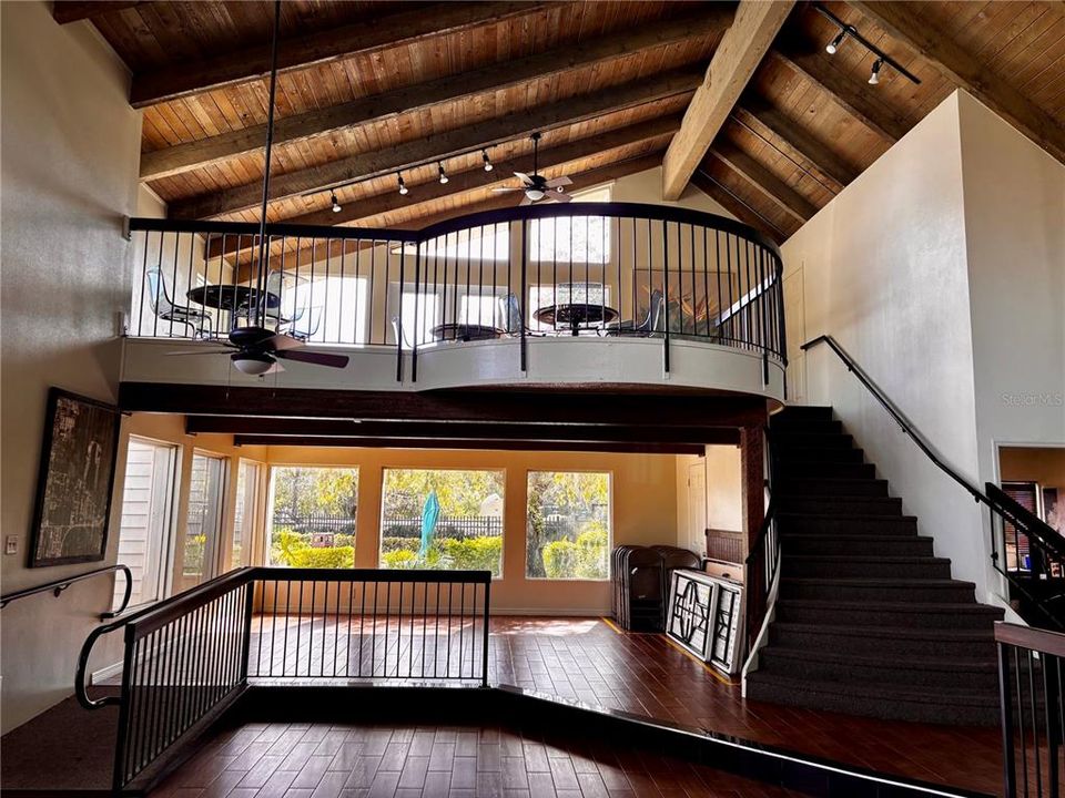 For Rent: $1,900 (2 beds, 2 baths, 1488 Square Feet)