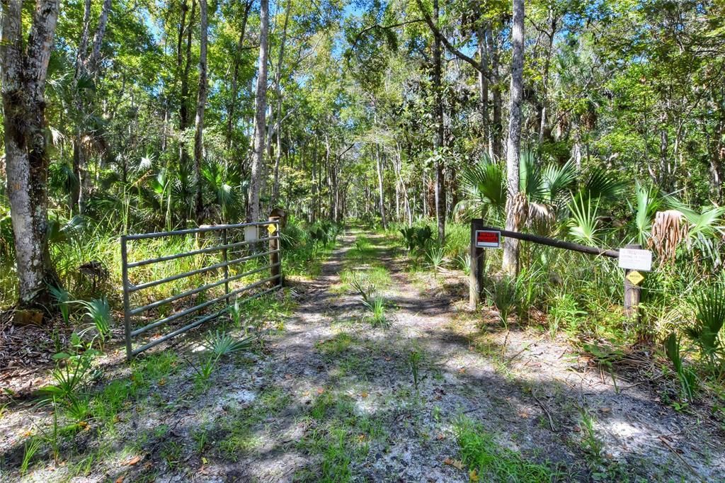 En Venta: $525,000 (40.20 acres)