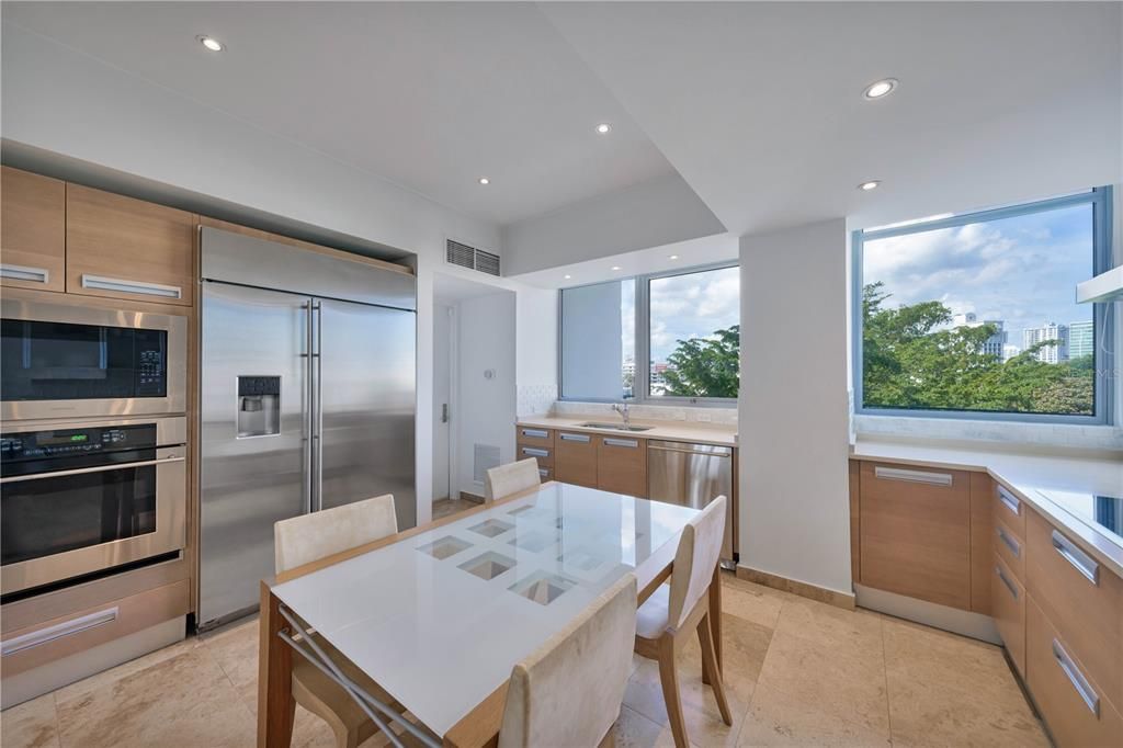 Active With Contract: $1,995,000 (4 beds, 3 baths, 2420 Square Feet)