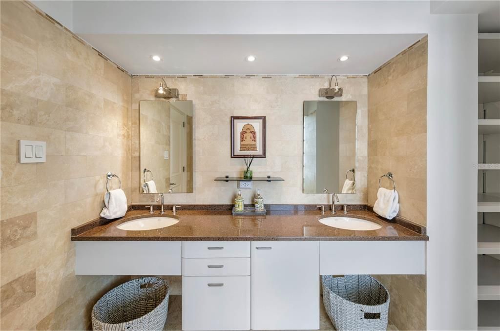 Active With Contract: $1,995,000 (4 beds, 3 baths, 2420 Square Feet)