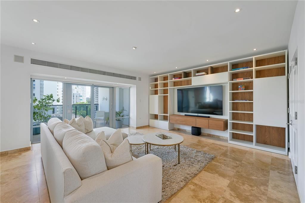 Active With Contract: $1,995,000 (4 beds, 3 baths, 2420 Square Feet)