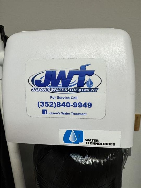 合同活跃: $371,474 (3 贝兹, 2 浴室, 2123 平方英尺)