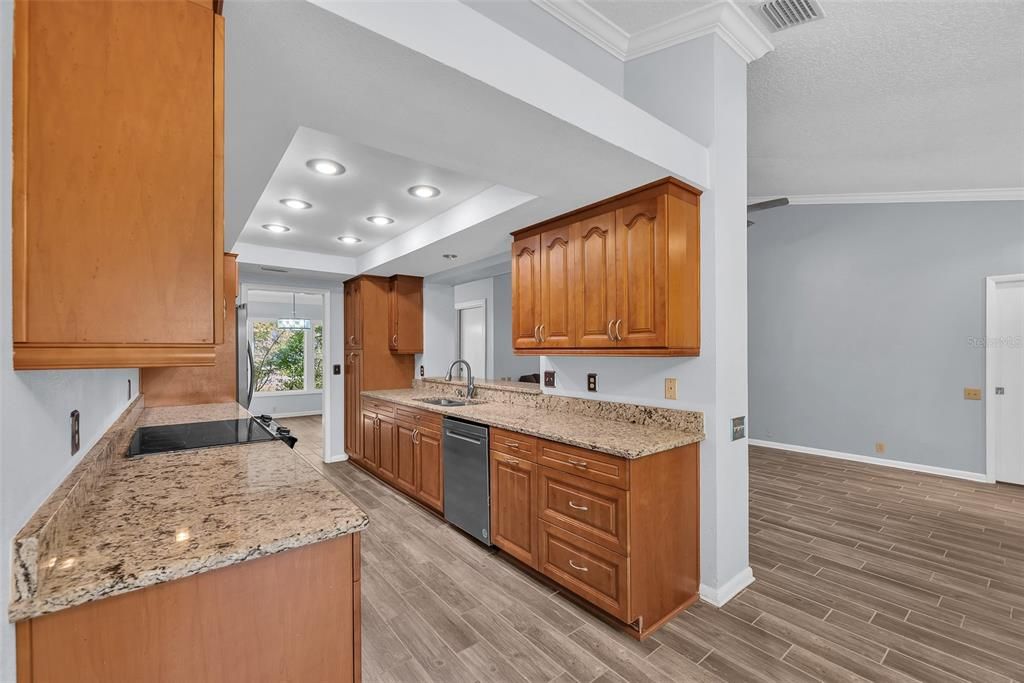 For Sale: $435,000 (4 beds, 2 baths, 2257 Square Feet)