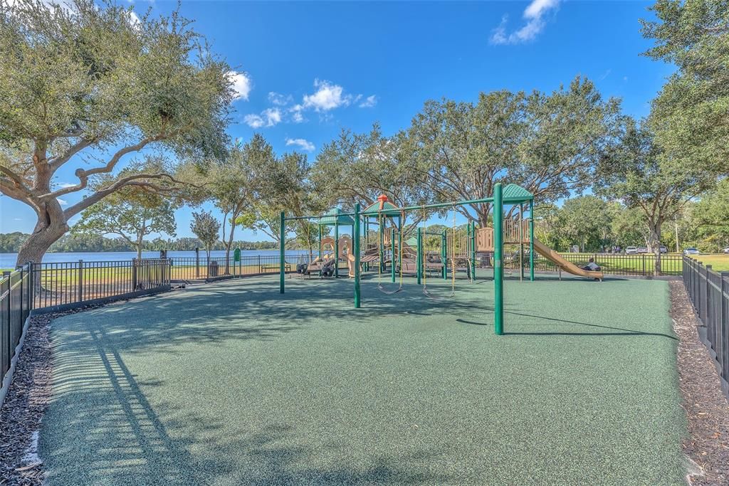 For Sale: $435,000 (4 beds, 2 baths, 2257 Square Feet)