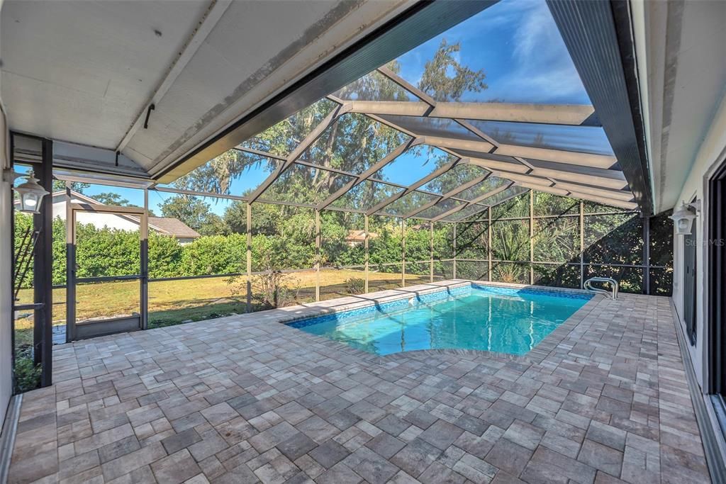 For Sale: $435,000 (4 beds, 2 baths, 2257 Square Feet)