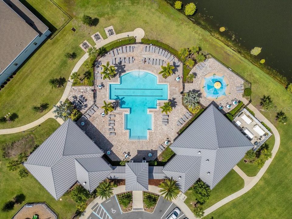 For Sale: $949,000 (4 beds, 3 baths, 2743 Square Feet)