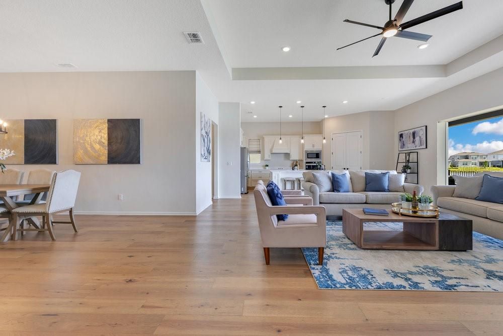 For Sale: $949,000 (4 beds, 3 baths, 2743 Square Feet)