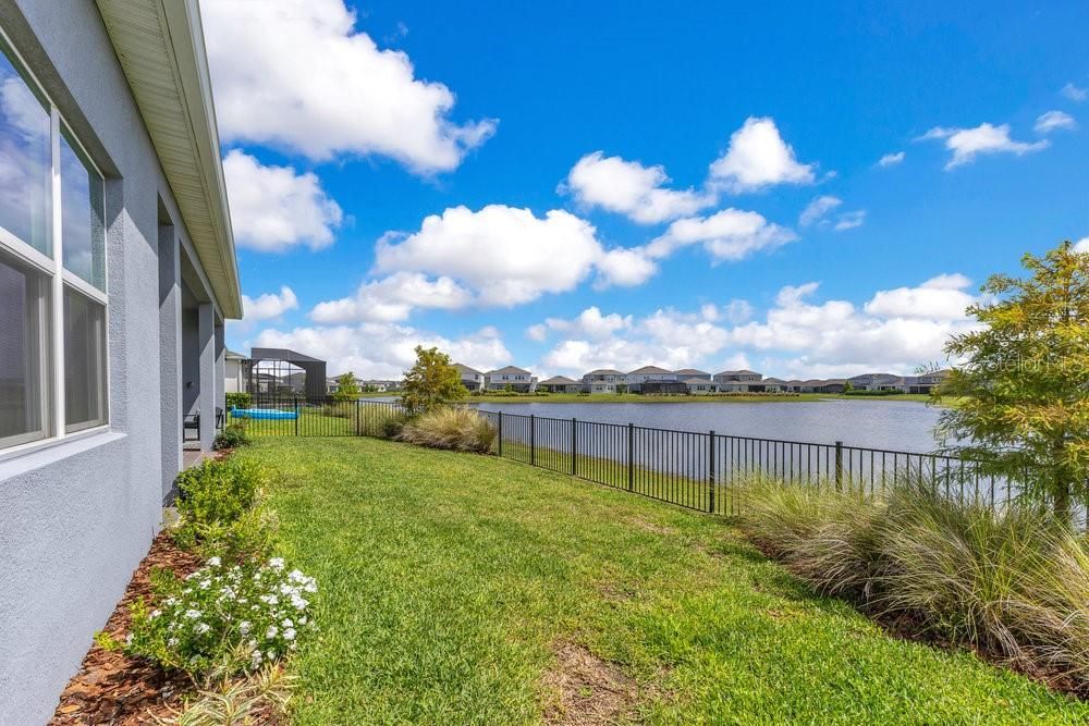 For Sale: $949,000 (4 beds, 3 baths, 2743 Square Feet)