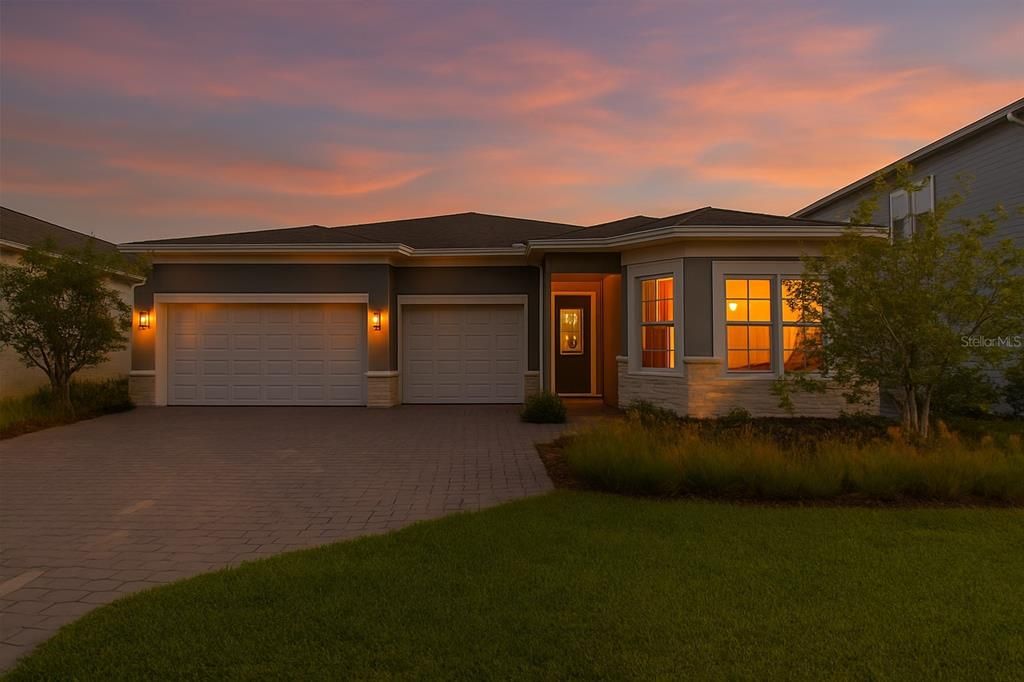 For Sale: $949,000 (4 beds, 3 baths, 2743 Square Feet)