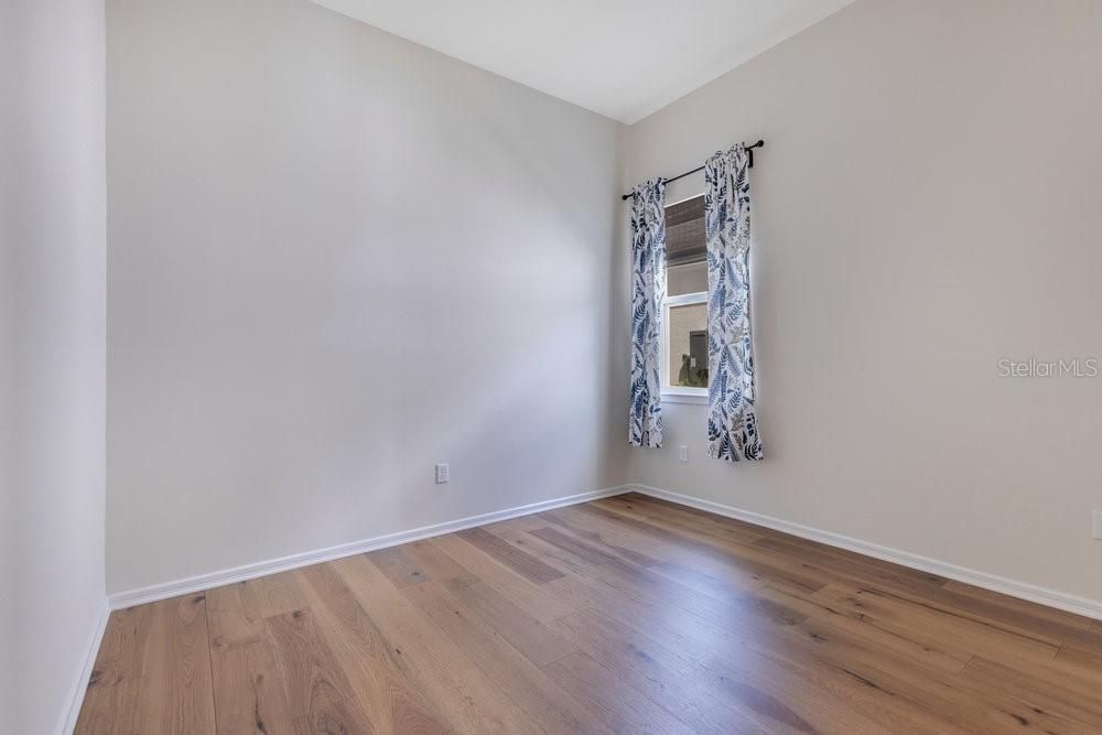 For Sale: $949,000 (4 beds, 3 baths, 2743 Square Feet)