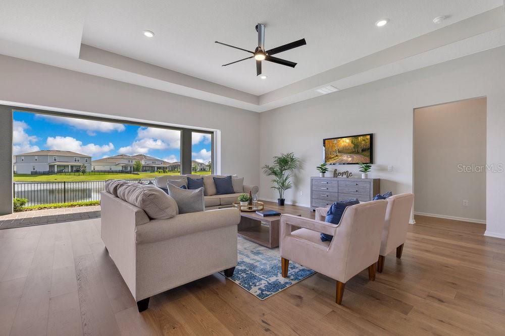 For Sale: $949,000 (4 beds, 3 baths, 2743 Square Feet)