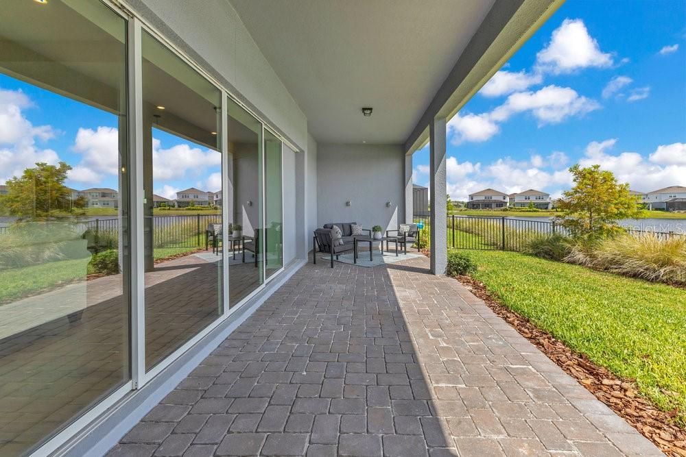 For Sale: $949,000 (4 beds, 3 baths, 2743 Square Feet)