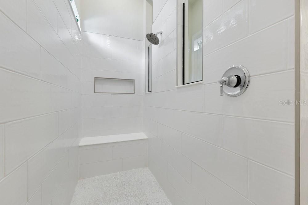 For Sale: $949,000 (4 beds, 3 baths, 2743 Square Feet)