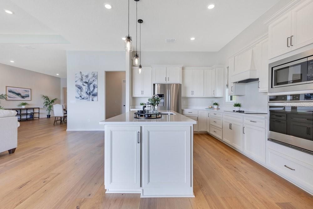 For Sale: $949,000 (4 beds, 3 baths, 2743 Square Feet)