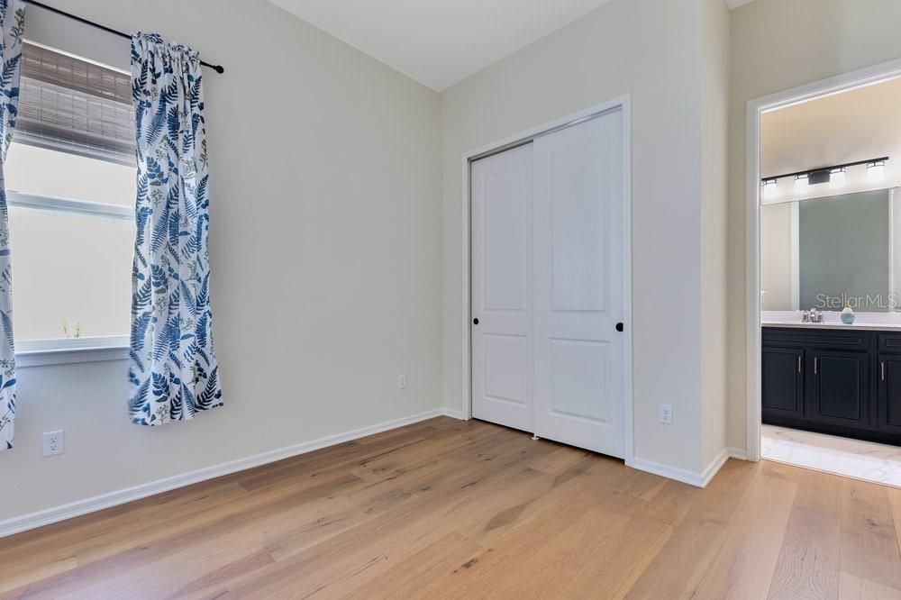 For Sale: $949,000 (4 beds, 3 baths, 2743 Square Feet)