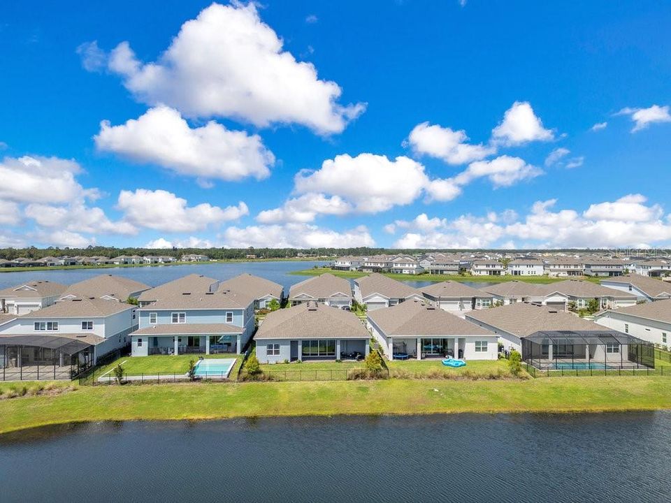 For Sale: $949,000 (4 beds, 3 baths, 2743 Square Feet)