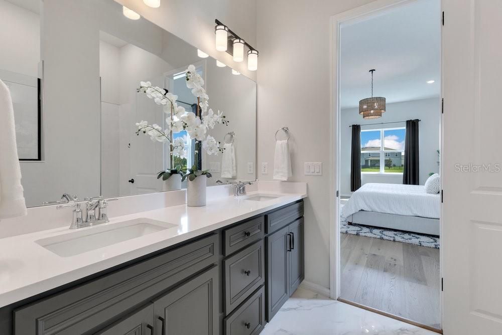 For Sale: $949,000 (4 beds, 3 baths, 2743 Square Feet)