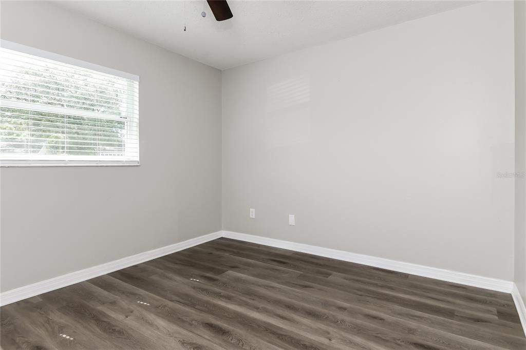 В аренду: $1,690 (3 спален, 1 ванн, 1288 Квадратных фут)