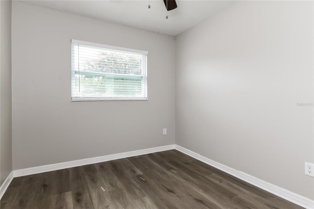 В аренду: $1,690 (3 спален, 1 ванн, 1288 Квадратных фут)