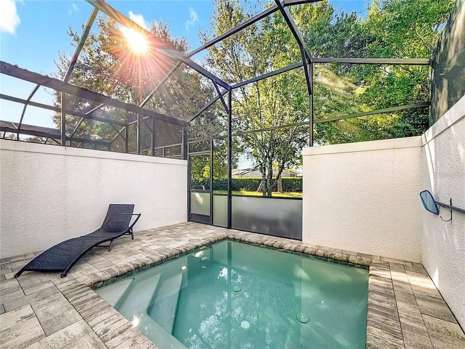 На продажу: $389,000 (3 спален, 3 ванн, 1852 Квадратных фут)