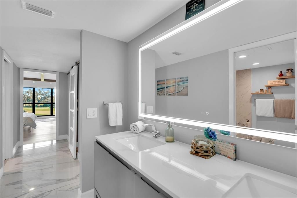 待售: $379,000 (2 贝兹, 2 浴室, 2046 平方英尺)