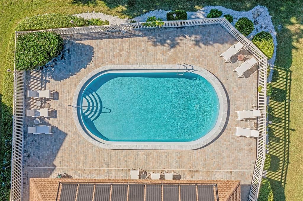 待售: $379,000 (2 贝兹, 2 浴室, 2046 平方英尺)