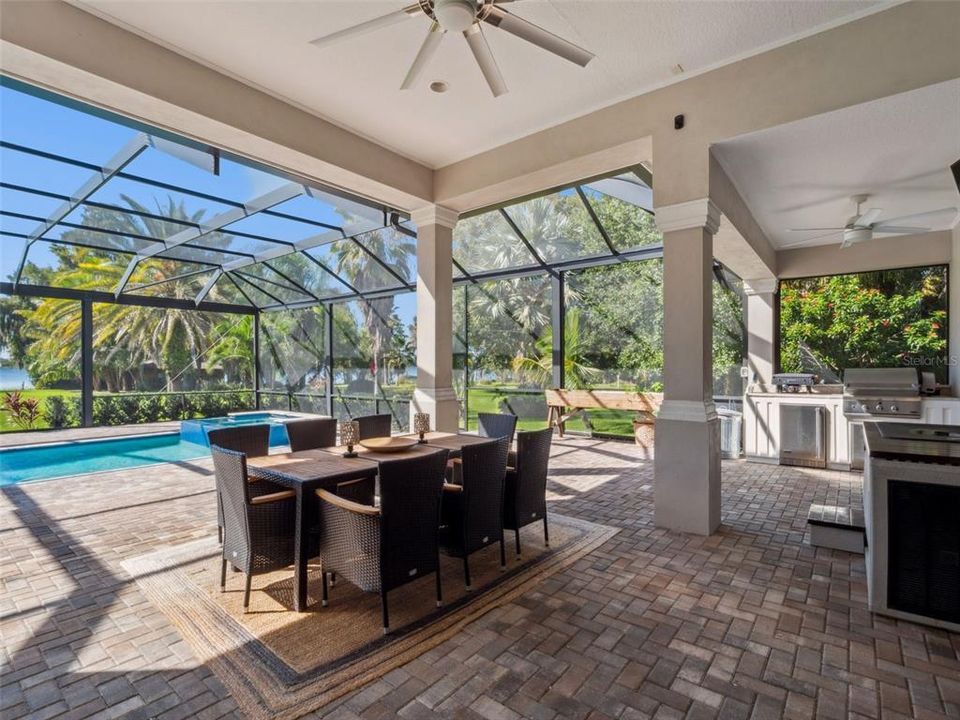 For Sale: $2,395,000 (4 beds, 3 baths, 2426 Square Feet)