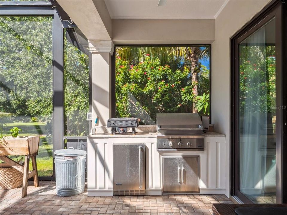 For Sale: $2,395,000 (4 beds, 3 baths, 2426 Square Feet)